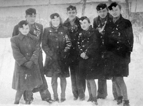 Zsablyai fiatalok, 1940-es évek eleje